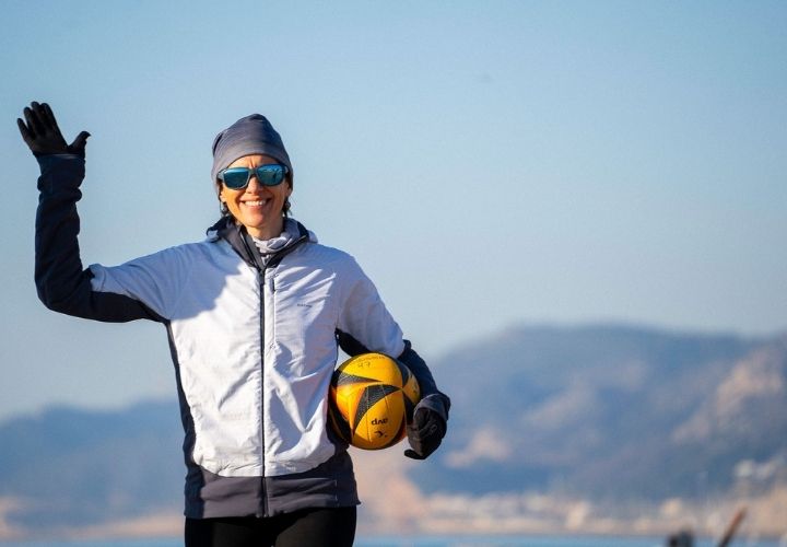 Clases de vóley playa para adultos en Voleiboom